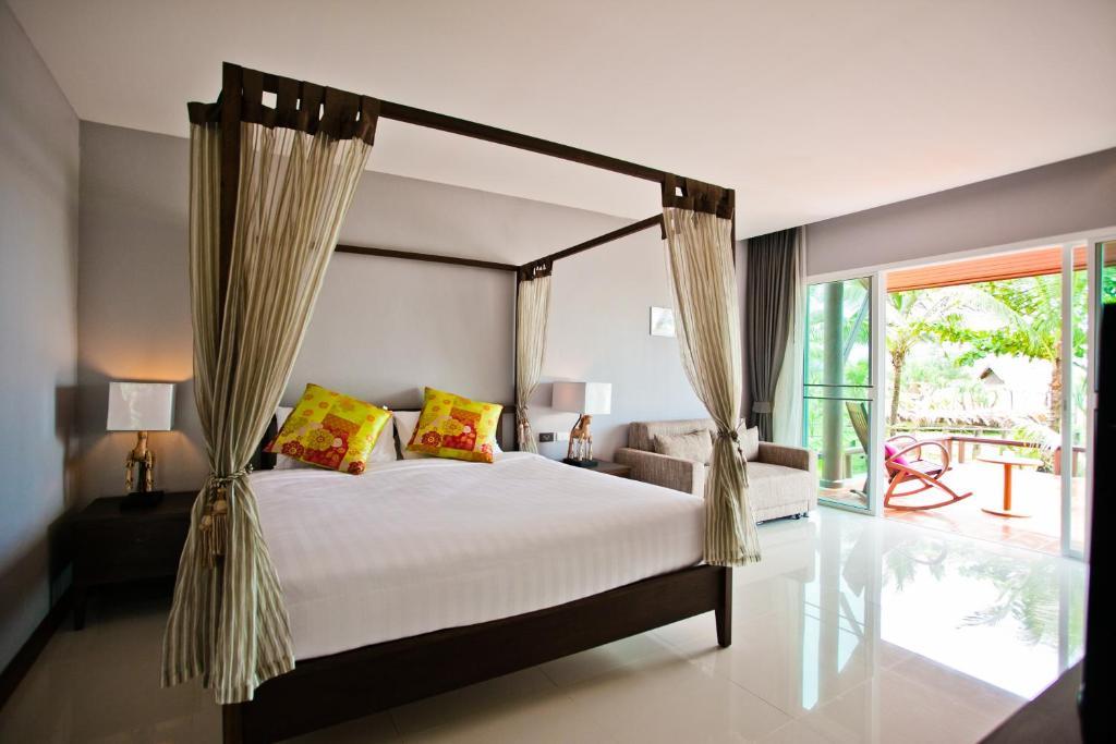 C&N Kho Khao Beach Resort - Sha Plus Koh Kho Khao Island Esterno foto