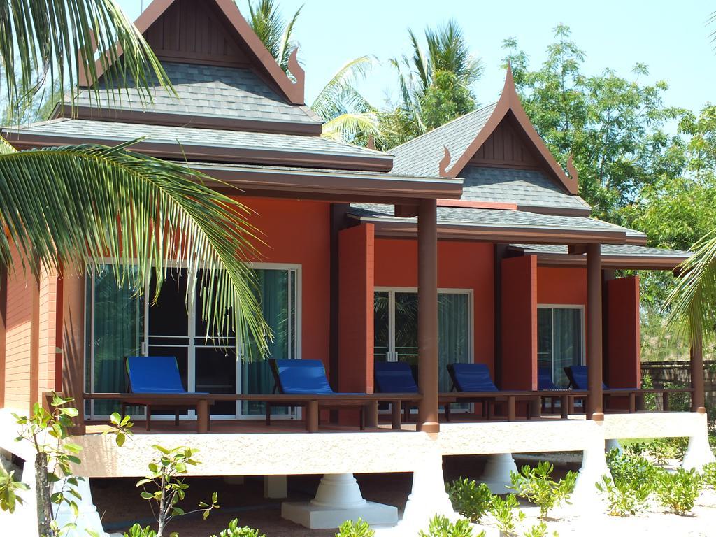C&N Kho Khao Beach Resort - Sha Plus Koh Kho Khao Island Esterno foto